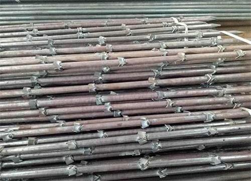 荥阳隧道钢花管